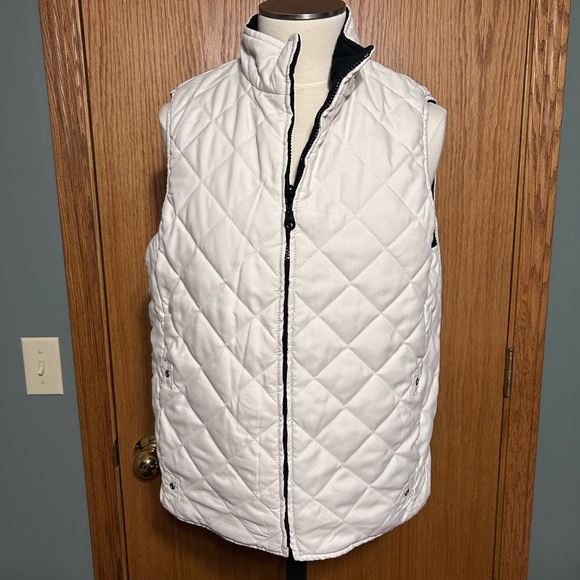 Jones New York Reversible Vest Women Medium  Beige Black Sporty‎ Quilted Classic - Picture 1 of 11